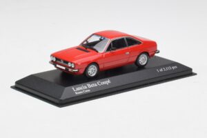 Lancia Beta Coupe Rot Minichamps 1:43 400125720 Metall — Bild 2 von 3