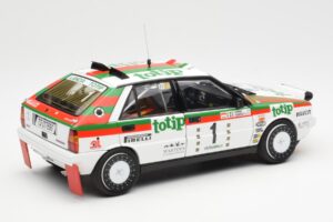 Lancia Delta HF 4WD #1 D. Cerrato Totip Rally Targa Florio 1987 Kyosho 1:18 08960C Metall — Bild 3 von 8