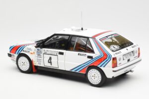 Lancia Delta HF 4WD #4 M. Alen / I. Kivimaki Martini Rally 1000 Lakes 1987 Kyosho 1:18 08960B Metall — Bild 7 von 8