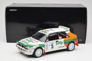 Lancia Delta HF Integrale Evo II Totip #5 A. Aghini / S. Farnocchia Rally Monte Carlo 1993 Kyosho 1:18 08348F Metall — Bild 8 von 8
