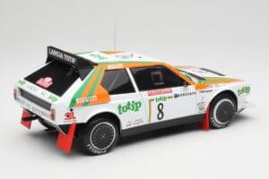Lancia Delta S4 #8 D. Cerrato / G. Cerri Rally San Remo 1986 IXO 1:18 18RMC133 Metall — Bild 2 von 6