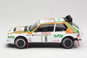 Lancia Delta S4 #8 D. Cerrato / G. Cerri Rally San Remo 1986 IXO 1:18 18RMC133 Metall — Bild 3 von 6