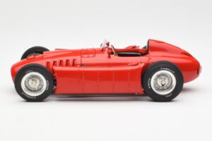 Lancia D50 F1 1954 CMC 1:18 M-175 Metall — Bild 3 von 6