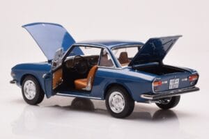 Lancia Fulvia 3 Blau Limitierte Auflage Norev 1:18 187980 Metall — Bild 5 von 7