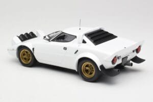 Lancia Stratos HF Stradale Weiß Minichamps 1:18 155741700 Metall — Bild 5 von 6