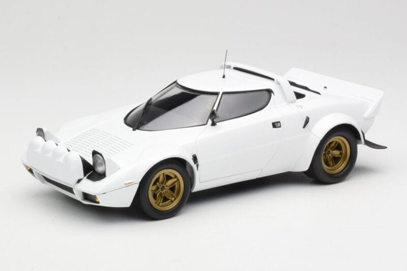 Lancia Stratos HF Stradale Weiß Minichamps 1:18 155741700 Metall