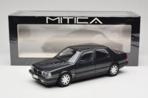 Lancia Thema Turbo 16V LX Serie II Schwarz Mitica 1:18 202010-D Metall — Bild 8 von 8