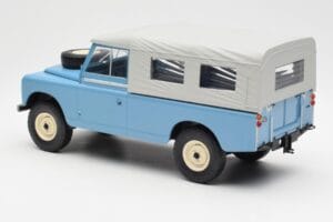 Land Rover Series II 109 Pick Up Closed Blau MCG 1:18 MCG18094 Metall — Bild 5 von 6