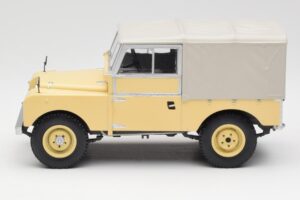 Land Rover 88 Series 1 Hard Top Hellbeige MCG 1:18 MCG18368 Metall — Bild 5 von 6