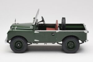 Land Rover 88 Series 1 Open Top Dunkelgrün MCG 1:18 MCG18367 Metall — Bild 5 von 6
