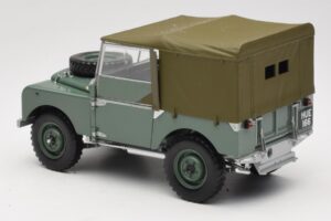Land Rover 88 Series I Grün Minichamps 1:18 150168900 Metall — Bild 7 von 8
