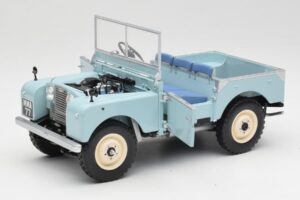 Land Rover 88 Series I RAF Blue Minichamps 1:18 150168908 Metall — Bild 2 von 8