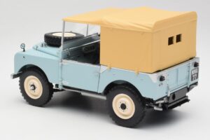 Land Rover 88 Series I RAF Blue Minichamps 1:18 150168908 Metall — Bild 7 von 8