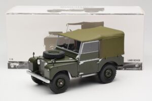 Land Rover 88 Series I Matt Green Minichamps 1:18 150168909 Metall — Bild 8 von 8