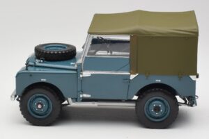 Land Rover 88 Series I Hellblau Minichamps 1:18 150168907 Metall — Bild 4 von 8