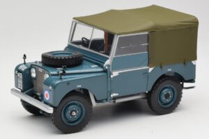 Land Rover 88 Series I Hellblau Minichamps 1:18 150168907 Metall