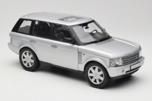 Land Rover Range Rover L322 Silber Welly 1:18 12536W Metall — Bild 6 von 8