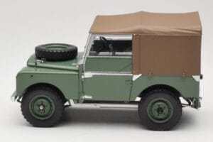Land Rover Series 1 88 Grün Minichamps 1:18 150168912 Metall — Bild 4 von 8