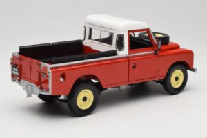 Land Rover Series I 109 Pickup Rot Eagle Collectibles 1:18 440500 Metall — Bild 3 von 8
