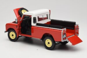 Land Rover Series I 109 Pickup Rot Eagle Collectibles 1:18 440500 Metall — Bild 5 von 8
