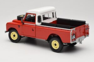 Land Rover Series I 109 Pickup Rot Eagle Collectibles 1:18 440500 Metall — Bild 7 von 8