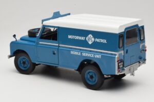 Land Rover Series III 109 Soft Top Motorway Patrol Blau Eagles Race 1:18 4403 Metall — Bild 7 von 8