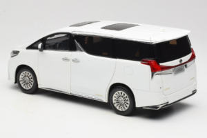 Lexus LM300h White Pearl Kyosho 1:18 08963WP Metall — Bild 7 von 8