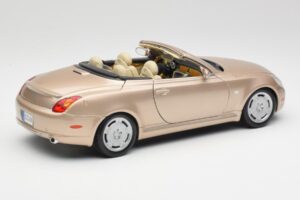 Lexus SC430 Beige Maisto 1:18 31629 Metall — Bild 3 von 8