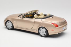 Lexus SC430 Beige Maisto 1:18 31629 Metall — Bild 7 von 8
