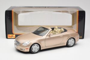 Lexus SC430 Beige Maisto 1:18 31629 Metall — Bild 8 von 8