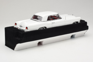 Lincoln Continental Mark II Weiß Road Signature 1:18 20078-P1 Metall — Bild 2 von 6