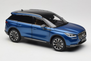 Lincoln Corsair Blau OEM 1:18 LINCOLN001 Metall — Bild 6 von 8