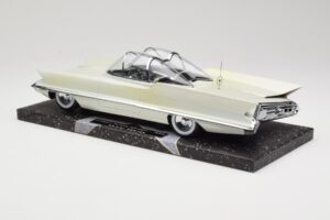 Lincoln Futura Concept Weiß Minichamps 1:18 107082030 Metall — Bild 5 von 6