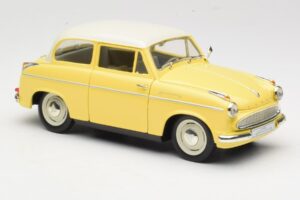 Lloyd Alexander TS Gelb Revell 1:18 08958 Metall — Bild 6 von 8