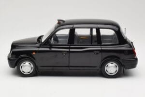 London Taxi TX1 Schwarz Sun Star 1:18 1120 Metall — Bild 4 von 8