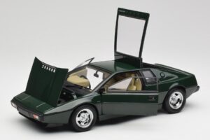 Lotus Esprit S1 Grün AUTOart 1:18 75302 Metall — Bild 2 von 8