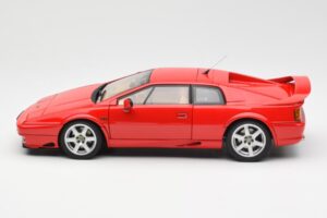 Lotus Esprit V8 Rot AUTOart 1:18 75311 Metall — Bild 4 von 8