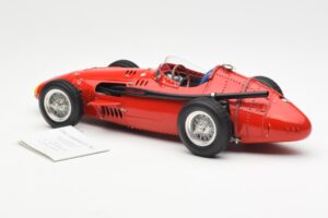 Maserati 250F J-M. Fangio F1 World Champion 1957 CMC 1:18 M-051 Metall — Bild 4 von 6