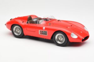 Maserati 300S Rot CMC 1:18 M-105 Metall — Bild 4 von 6