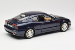 Maserati 3200 GT Schwarz Bburago 1:18 3371 Metall — Bild 3 von 8