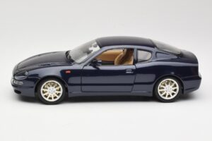 Maserati 3200 GT Schwarz Bburago 1:18 3371 Metall — Bild 4 von 8