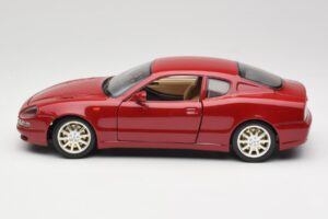Maserati 3200 GT Dunkelrot Bburago 1:18 3341-M2 Metall — Bild 4 von 8