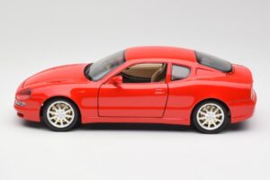 Maserati 3200 GT Rot Bburago 1:18 3341 Metall — Bild 4 von 8