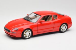 Maserati 3200 GT Rot Bburago 1:18 3341 Metall