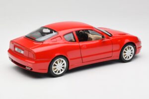 Maserati 3200 GT Rosso Mondiale Bburago 1:18 3341-M1 Metall — Bild 3 von 8