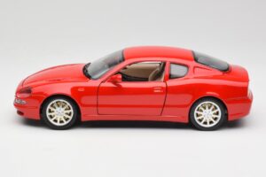 Maserati 3200 GT Rosso Mondiale Bburago 1:18 3341-M1 Metall — Bild 4 von 8