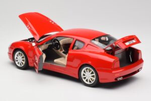 Maserati 3200 GT Rot Sonderkollektion Bburago 1:18 30071 Metall — Bild 5 von 8