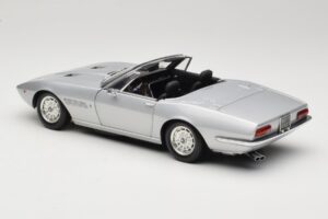 Maserati Ghibli Spyder Silber Minichamps 1:18 100122330 Metall — Bild 6 von 7