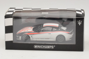 Maserati GranTurismo MC GT4 Trofeo GranTurismo MC Test Car 2010 Minichamps 1:43 400101201 Metall — Bild 4 von 4