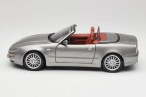 Maserati 4200 GT Spyder Grau Bburago 1:18 18-12019 Metall — Bild 4 von 8